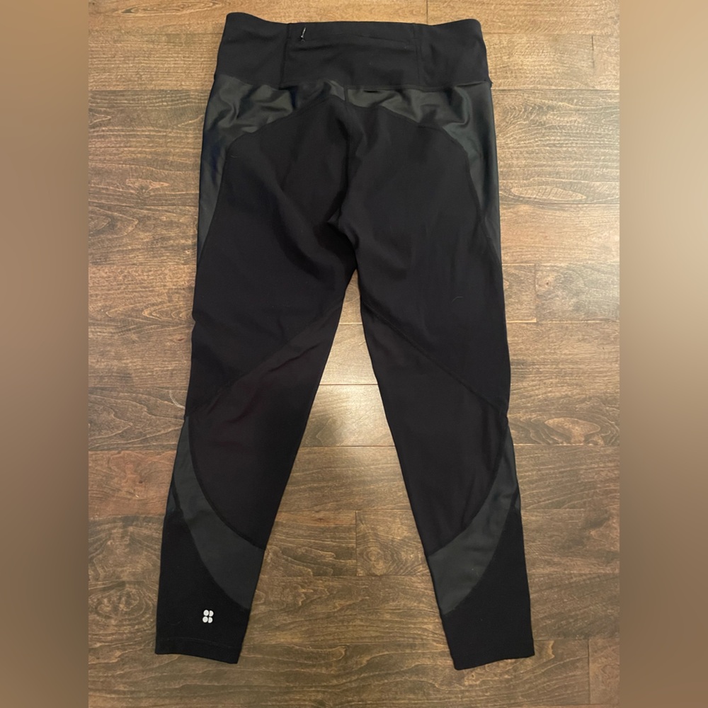 Sweaty Betty The Power 7/8 Black Leggings Size Medium - Picture 2 of 10
